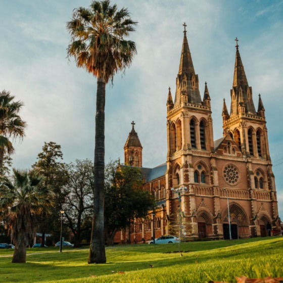 From the City of Churches to the Cultural Capital: 7-Days from Adelaide to Melbourne